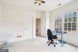 11046 Heathland Dr, Oakton, VA 22124 - Photo 61