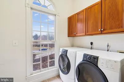 11046 Heathland Drive, Oakton, VA 22124 - Photo 35