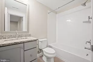 6712 Dean Dr, McLean, VA 22101 - Photo 51