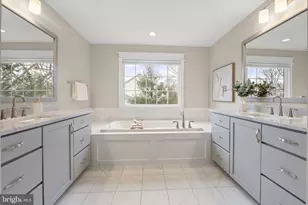 6712 Dean Dr, McLean, VA 22101 - Photo 35