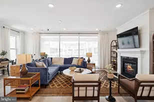 14926 Deco Cir, Chantilly, VA 20151 - Photo 3