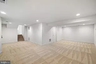 1726 Baldwin Dr, McLean, VA 22101 - Photo 31