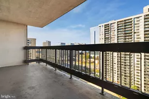 3705 S George Mason Dr, Falls Church, VA 22041 - Photo 29