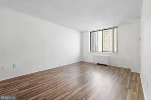 3705 S George Mason Dr, Falls Church, VA 22041 - Photo 15