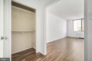 3705 S George Mason Dr, Falls Church, VA 22041 - Photo 27