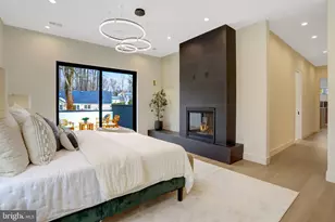 8302 Robey Ave, Annandale, VA 22003 - Photo 45