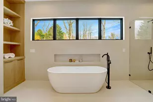 8302 Robey Ave, Annandale, VA 22003 - Photo 47