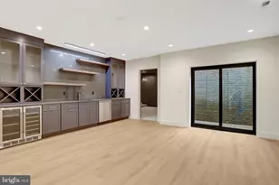 8302 Robey Ave, Annandale, VA 22003 - Photo 89