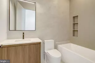 8302 Robey Ave, Annandale, VA 22003 - Photo 107