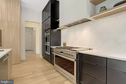 8302 Robey Avenue, Annandale, VA 22003 - Photo 27