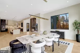 8302 Robey Ave, Annandale, VA 22003 - Photo 19