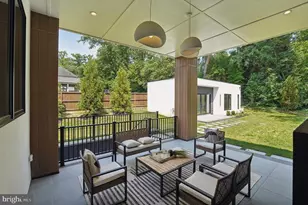 8302 Robey Ave, Annandale, VA 22003 - Photo 23