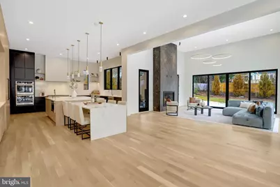 8302 Robey Avenue, Annandale, VA 22003 - Photo 21