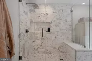 6027 Redwood Ln, Alexandria, VA 22310 - Photo 55