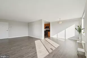 6621 Wakefield Dr, Alexandria, VA 22307 - Photo 11