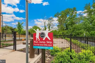 2824 Red Star Ln, Alexandria, VA 22303 - Photo 45