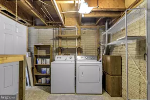 7222 Lensfield Ct, Alexandria, VA 22315 - Photo 39