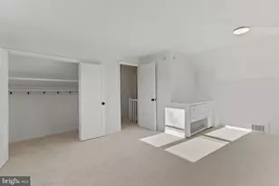 2012 Rollins Dr, Alexandria, VA 22307 - Photo 27