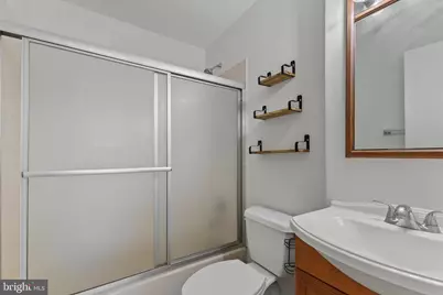 2012 Rollins Drive, Alexandria, VA 22307 - Photo 17