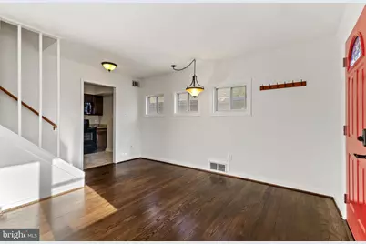 2012 Rollins Drive, Alexandria, VA 22307 - Photo 3