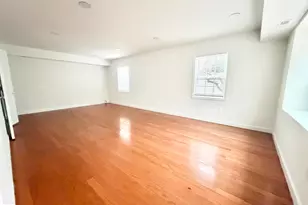 4001 Middle Ridge Dr, Fairfax, VA 22033 - Photo 5