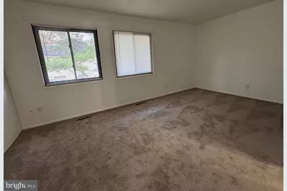 349 Reneau Way, Herndon, VA 20170 - Photo 19