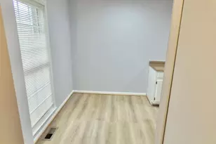 2975 Cashel Ln, Vienna, VA 22181 - Photo 3