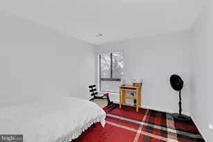 563 Florida Ave, Herndon, VA 20170 - Photo 19