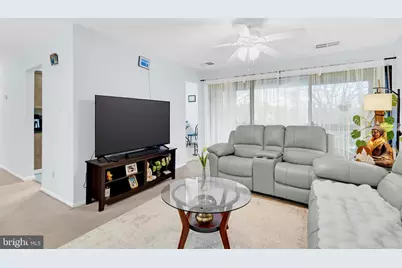 563 Florida Avenue #202, Herndon, VA 20170 - Photo 5