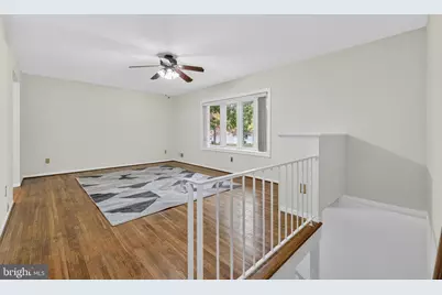 13719 McGill Drive, Chantilly, VA 20151 - Photo 15