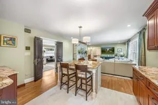 3227 Valley Ln, Falls Church, VA 22044 - Photo 9