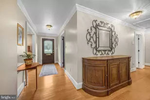 3227 Valley Ln, Falls Church, VA 22044 - Photo 3