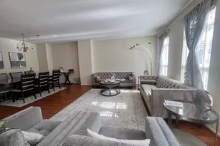 7317 Hampton Manor Pl, Springfield, VA 22150 - Photo 3