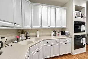 7317 Hampton Manor Pl, Springfield, VA 22150 - Photo 7