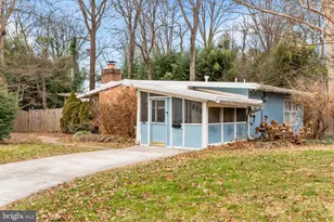 2906 Pine Spring Rd, Falls Church, VA 22042 - Photo 25