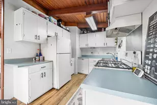 2906 Pine Spring Rd, Falls Church, VA 22042 - Photo 11