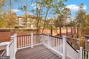 1502 Hampton Hill Cir, McLean, VA 22101 - Photo 17