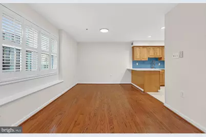 207 Park Street SE, Vienna, VA 22180 - Photo 11