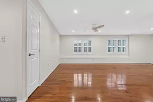 207 Park Street SE, Vienna, VA 22180 - Photo 7