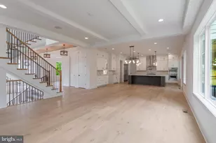 9209 Franks Pt Ln, Lorton, VA 22079 - Photo 17
