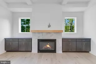 9209 Franks Pt Ln, Lorton, VA 22079 - Photo 19