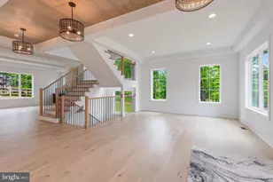9209 Franks Pt Ln, Lorton, VA 22079 - Photo 13