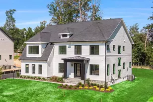 9209 Franks Pt Ln, Lorton, VA 22079 - Photo 3