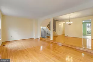 8003 Bethelen Woods Ln, Springfield, VA 22153 - Photo 17