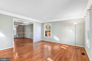 13910 Stonefield Ln, Clifton, VA 20124 - Photo 5