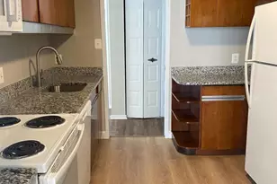 2311 Pimmit Dr, Falls Church, VA 22043 - Photo 13