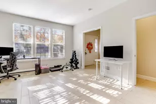 2342 Huntington Station Ct, Alexandria, VA 22303 - Photo 47