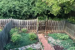 147 E St NE, Vienna, VA 22180 - Photo 11