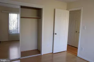 4507 Highland Green Ct, Alexandria, VA 22312 - Photo 9