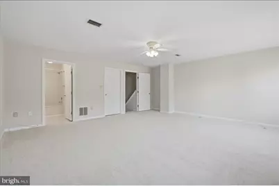 8307 Green Heron Way #11, Lorton, VA 22079 - Photo 5